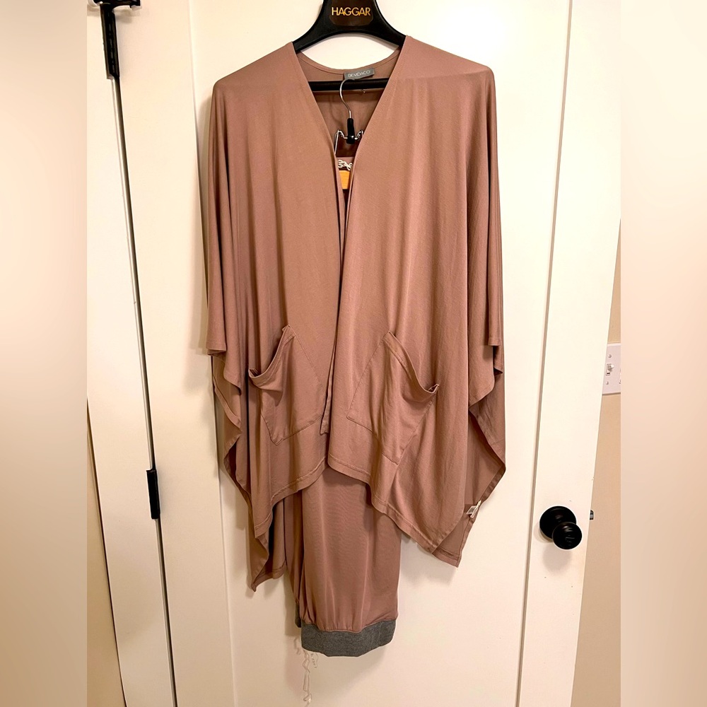 Demdaco Draped Loungewear Set